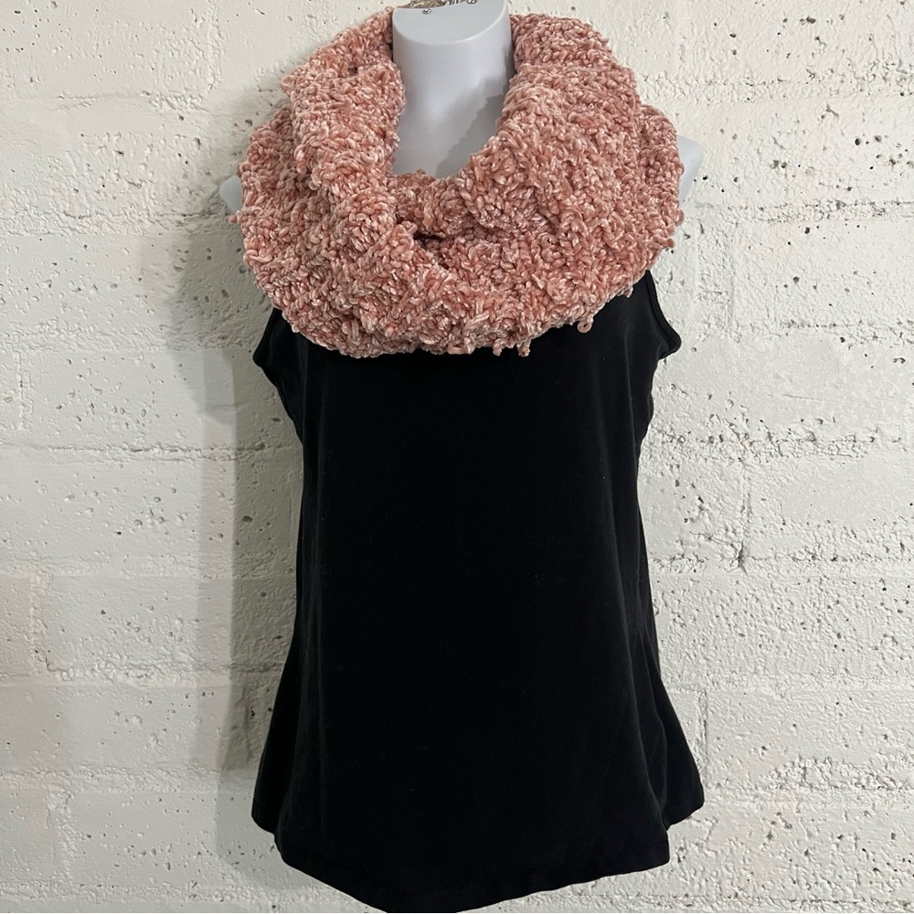 5/$25 Peace & Pearls Womens Scarf Pink Infinity Loose Knit Warm H17